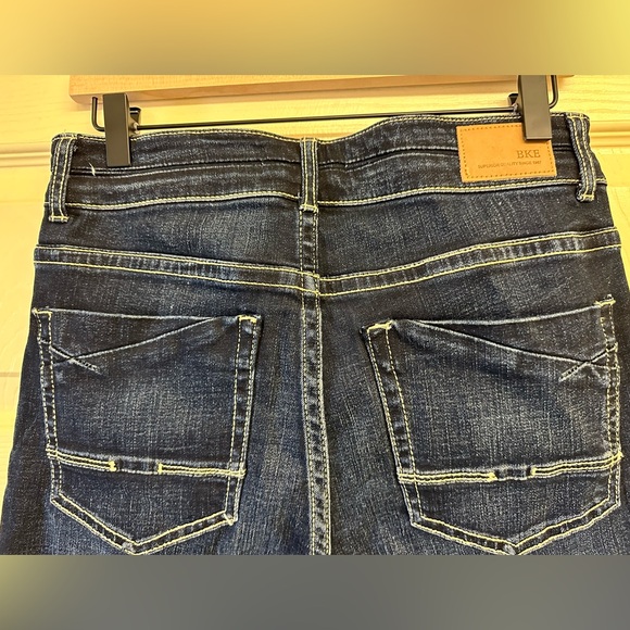 Parker Ankle Skinny Stretch Jean
BKE - Picture 6 of 9